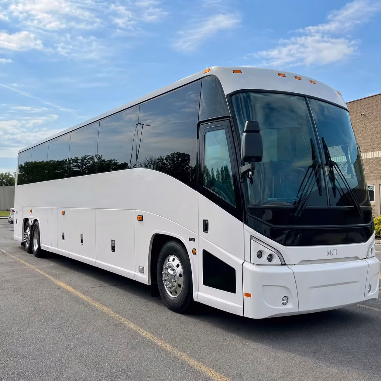 charter buses from santa monica to san diego palm springs and beyond