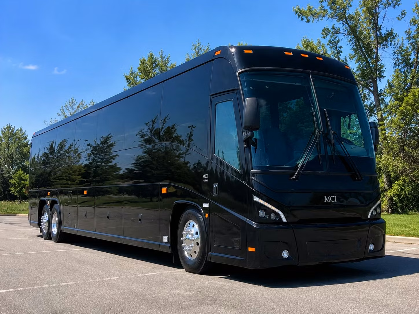 corporate event bus rentals for santa monica s thriving business community