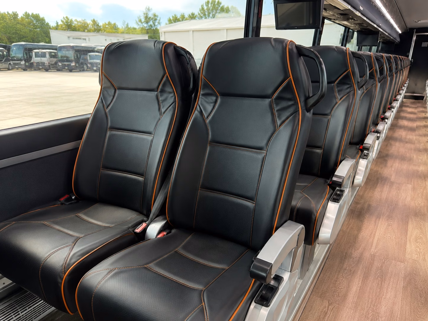 one quick form is all it takes to lock in your santa monica prom bus