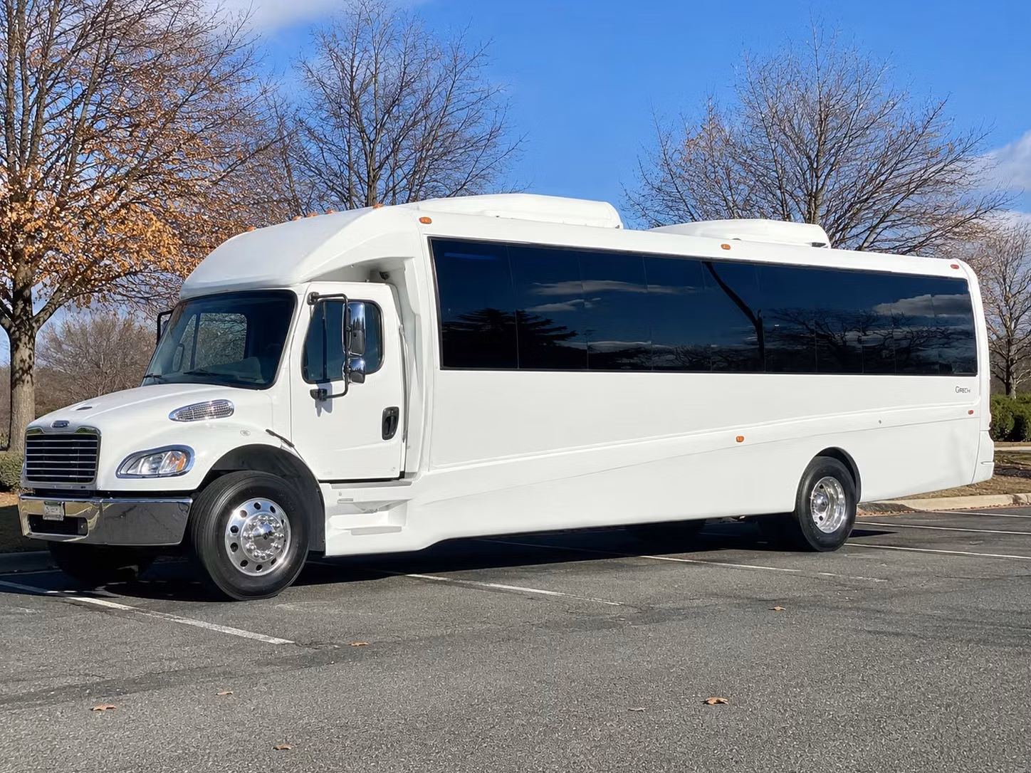 santa monica prom party bus rentals with the amenities your group will love