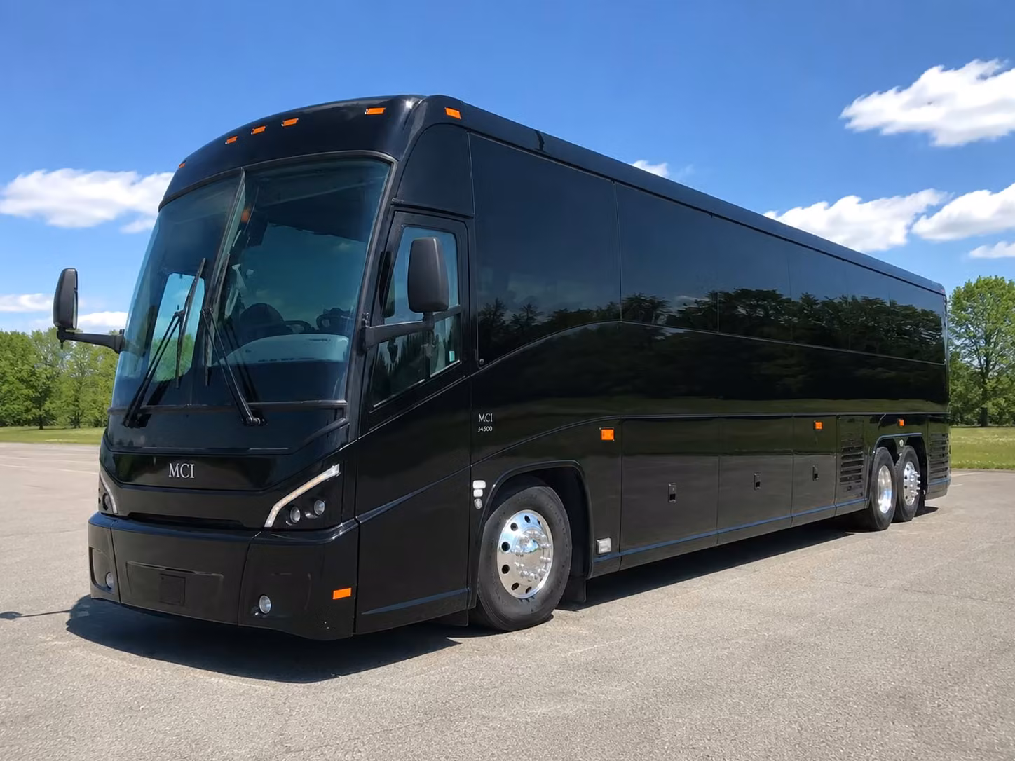 with charterbusrentalsantamonicaca com renting a santa monica employee shuttle bus has never been easier